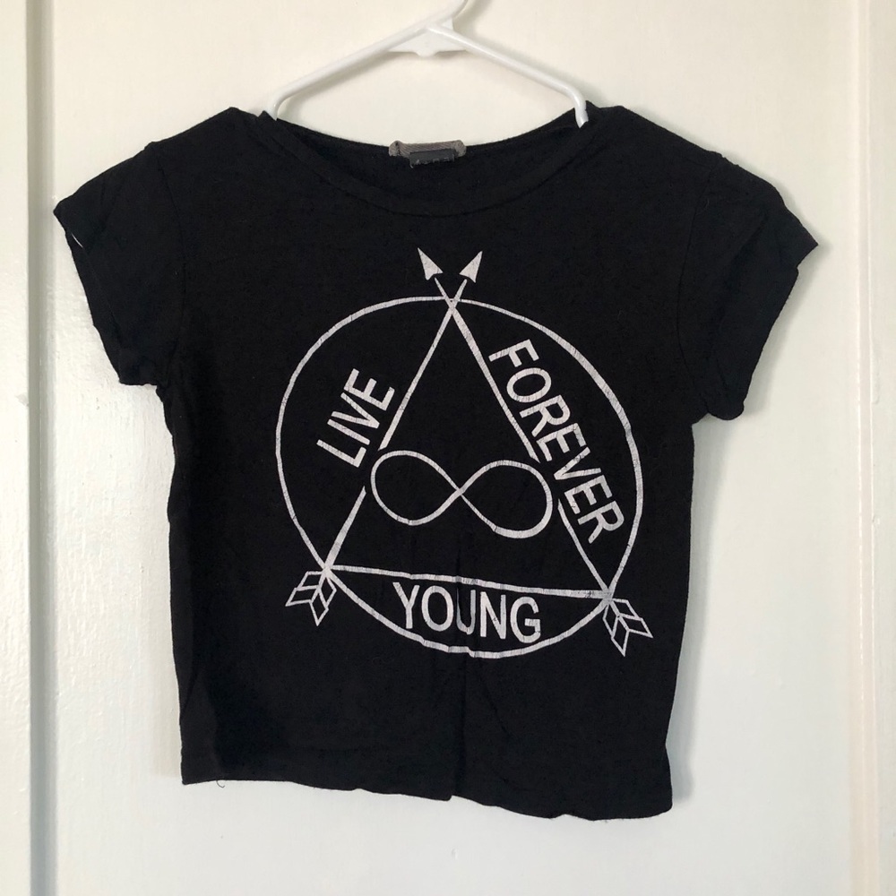 Cropped top